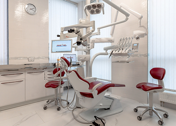 Фото клиники Клиника стоматологии и косметологии ДОКТОР ДЕНТ на Энгельса — №19