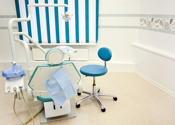 Фото клиники Семейная Стоматология на Комендантской площади — №5