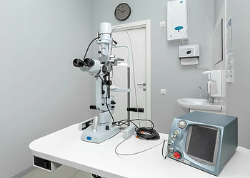 Фото клиники Глазная клиника Смотри — №11