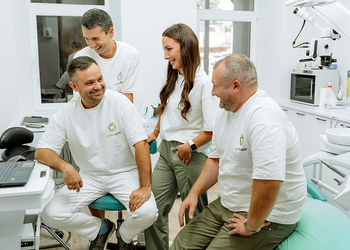 Фото клиники Стоматология АЛМА ДЕНТ — №49