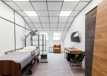 Фото клиники Клиника имени Гнаровской — №9