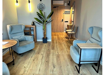 Фото клиники Школа Эмоций Оксаны Палеховой на проспекте Энергетиков — №4