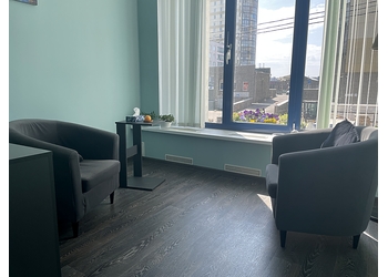 Фото клиники Психотерапевтический центр Сириус на Морской наб. — №8