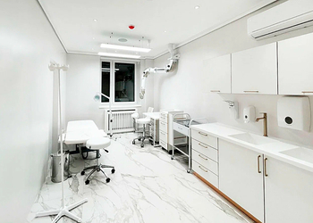 Фото клиники Лазерный Доктор на Комендантском — №4