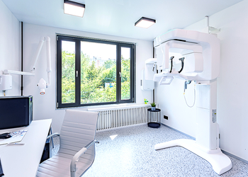 Фото клиники Стоматология Кариесу.нет на Шокальского, 20 — №8