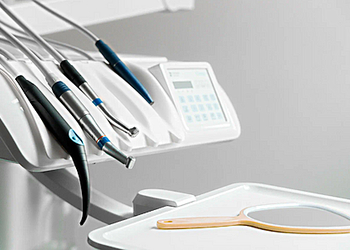 Фото клиники Цифровая стоматология на Краснолесья — №21