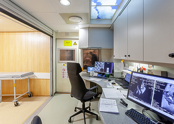 Фото клиники МИБС на ул. Калинина — №5