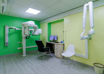 Фото клиники Стоматология Денталия на Савиных — №7