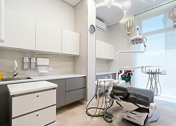 Фото клиники Lux Smile (Люкс Смайл) на Генерала Епишева — №6