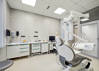 Фото клиники Стоматологическая клиника Марка на Типанова — №6