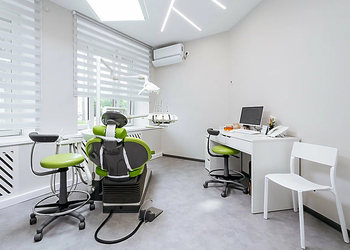 Фото клиники Медицинский центр Март на ул. Аделя Кутуя — №7