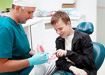 Фото клиники Стоматология ИмплаДент на Яблочкова — №2