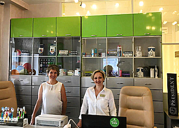 Фото клиники Стоматология ИмплаДент на Яблочкова — №5