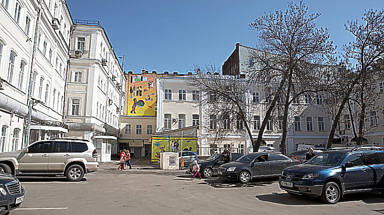 Фото клиники ФГБУ Детский медицинский центр Управления делами Президента РФ в Старопанском переулке — №1