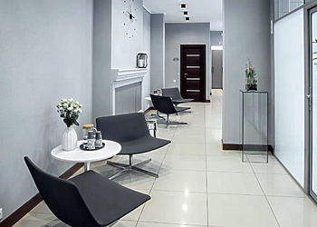 Фото клиники Cтоматология Доктор Франк на Шейкмана — №6