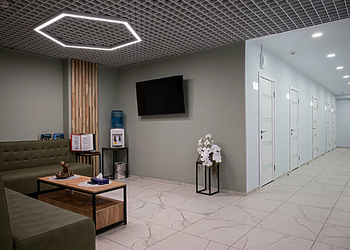 Фото клиники Стоматологическая студия Ваш доктор на Чернышевского — №11