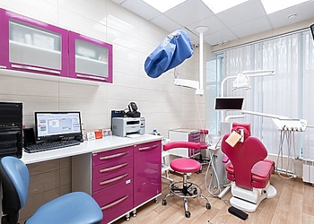 Фото клиники Семейная Стоматологическая Клиника на Салютной — №30