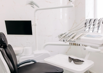 Фото клиники Стоматология Астродент на Стачки — №12