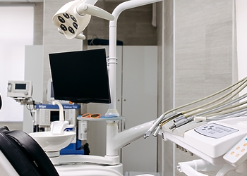 Фото клиники Стоматология Астродент на Стачки — №8