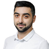 Арушанян Артур Алексеевич — стоматолог, стоматолог-имплантолог