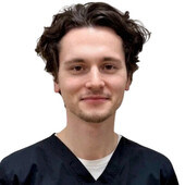 Шатров Кирилл Алексеевич — стоматолог-терапевт, стоматолог