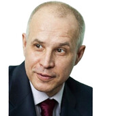 Тимофеев Максим Эдуардович — пластический хирург