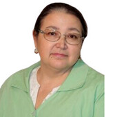 Жданова Альмира Ахметовна — окулист (офтальмолог)