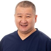 Ханаров Баир Александрович — стоматолог