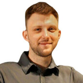 Ярошенко Никита Олегович — стоматолог-хирург, стоматолог