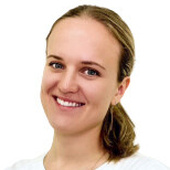 Комарова Анна Витальевна — окулист (офтальмолог)