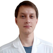 Новосёлов Роман Юрьевич — онколог, маммолог