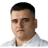 Гнездилов Андрей Владиславович — ортопед, травматолог