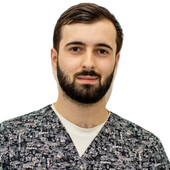 Шахгусейнов Анзор Робертович — стоматолог-ортопед