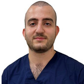 Гулахмедов Муса Шавкатович — стоматолог, стоматолог-имплантолог