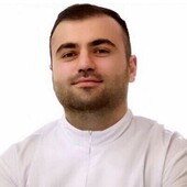 Мезов Тамирлан Тимурович — стоматолог