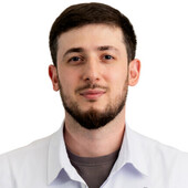 Ахмедов Гарша Дамаданович — стоматолог