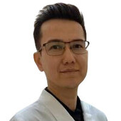 Имомов Фаррух Муродуллаевич — флеболог, сосудистый хирург