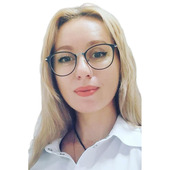 Караяни Яна Николаевна — венеролог, дерматолог
