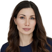 Батаева Лаура Кюриевна — стоматолог, стоматолог-ортодонт