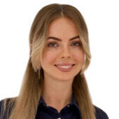 Серобян Анастасия Александровна — стоматолог, стоматолог-ортопед