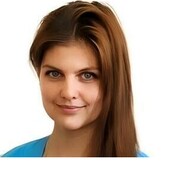 Егорова Александра Александровна — гигиенист стоматологический, стоматолог