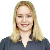 Жаренова Алена Андреевна — врач ЛФК