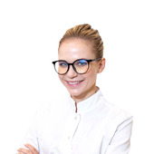 Стеценко Дарья Викторовна — стоматолог-пародонтолог, стоматолог-хирург