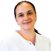 Славина Юлия Витальевна — дерматолог, косметолог