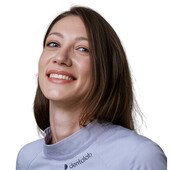 Сметская Алёна Викторовна — стоматолог-ортодонт, стоматолог