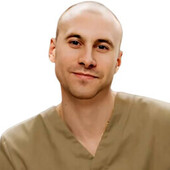 Боев Иосиф Александрович — стоматолог-имплантолог, стоматолог-хирург