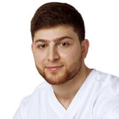 Лолохаев Ахмед Мухамедович — стоматолог-хирург, стоматолог-имплантолог