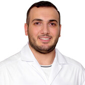 Шехоян Марат Багдасарович — стоматолог-хирург, стоматолог
