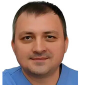 Кужовник Антон Леонидович — стоматолог, стоматолог-хирург