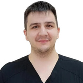 Чумаков Данила Алексеевич — окулист (офтальмолог)